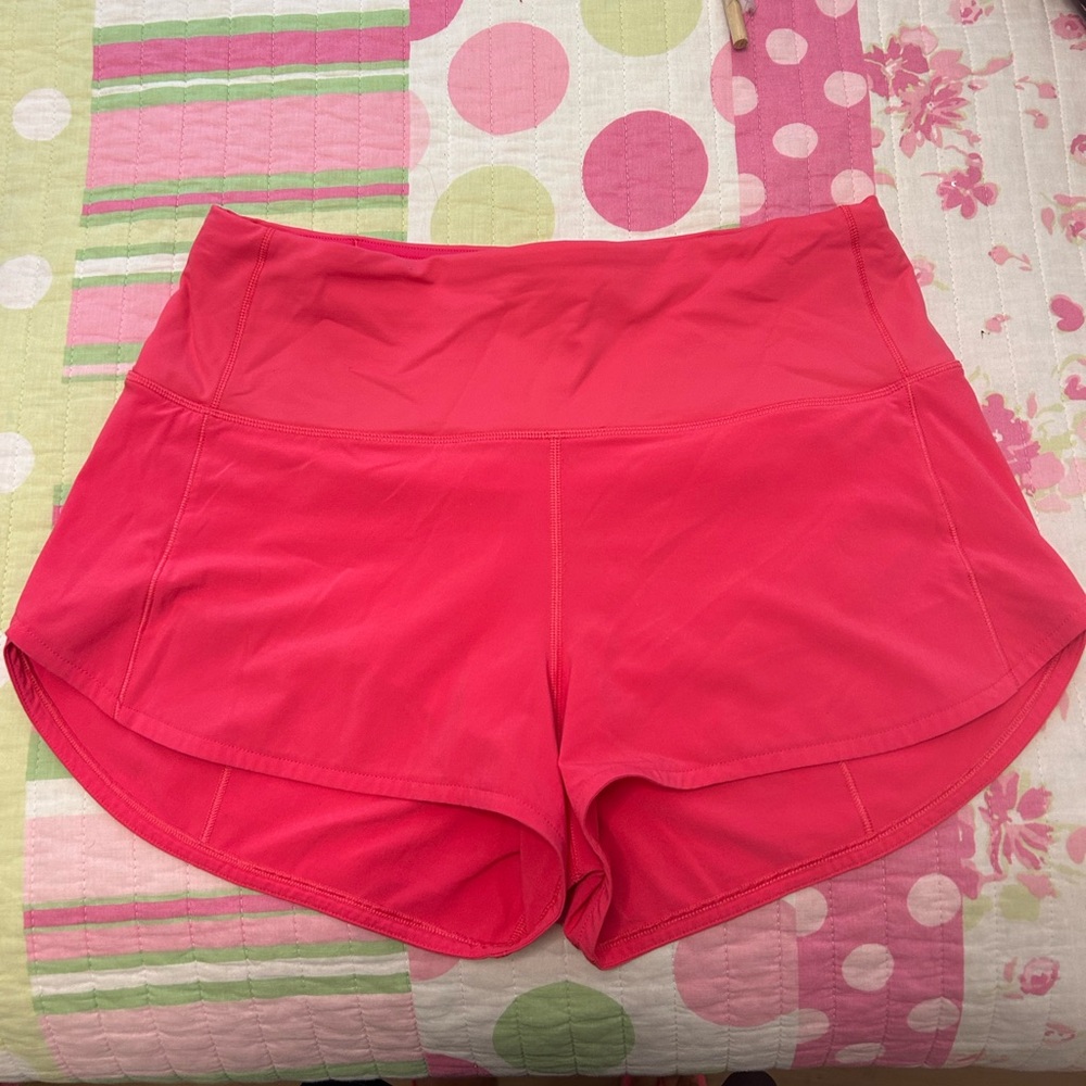 LULULEMON speed up shorts sz 6 2.5in